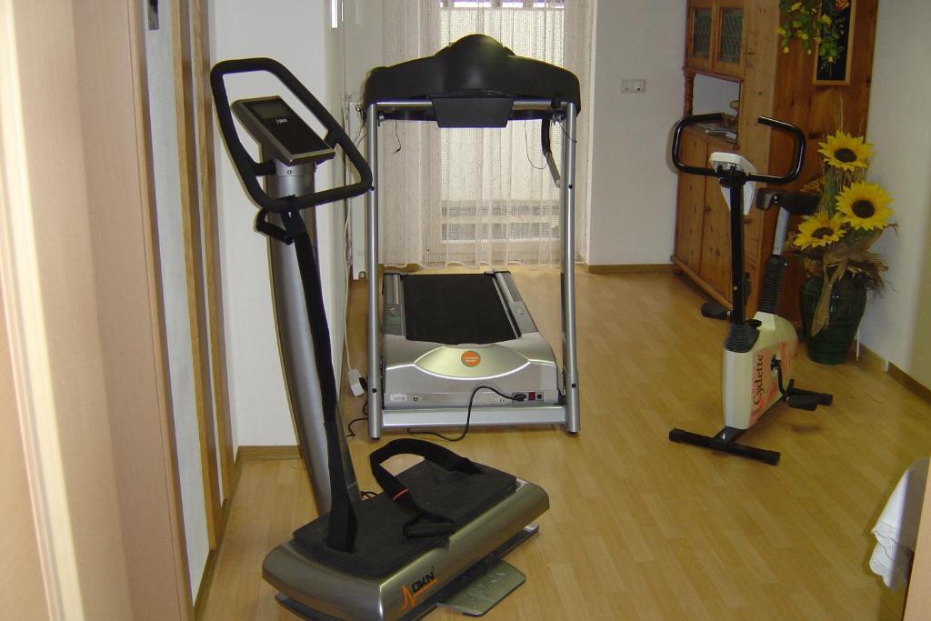 Pension Villa Claudia Augusta Резия Екстериор снимка